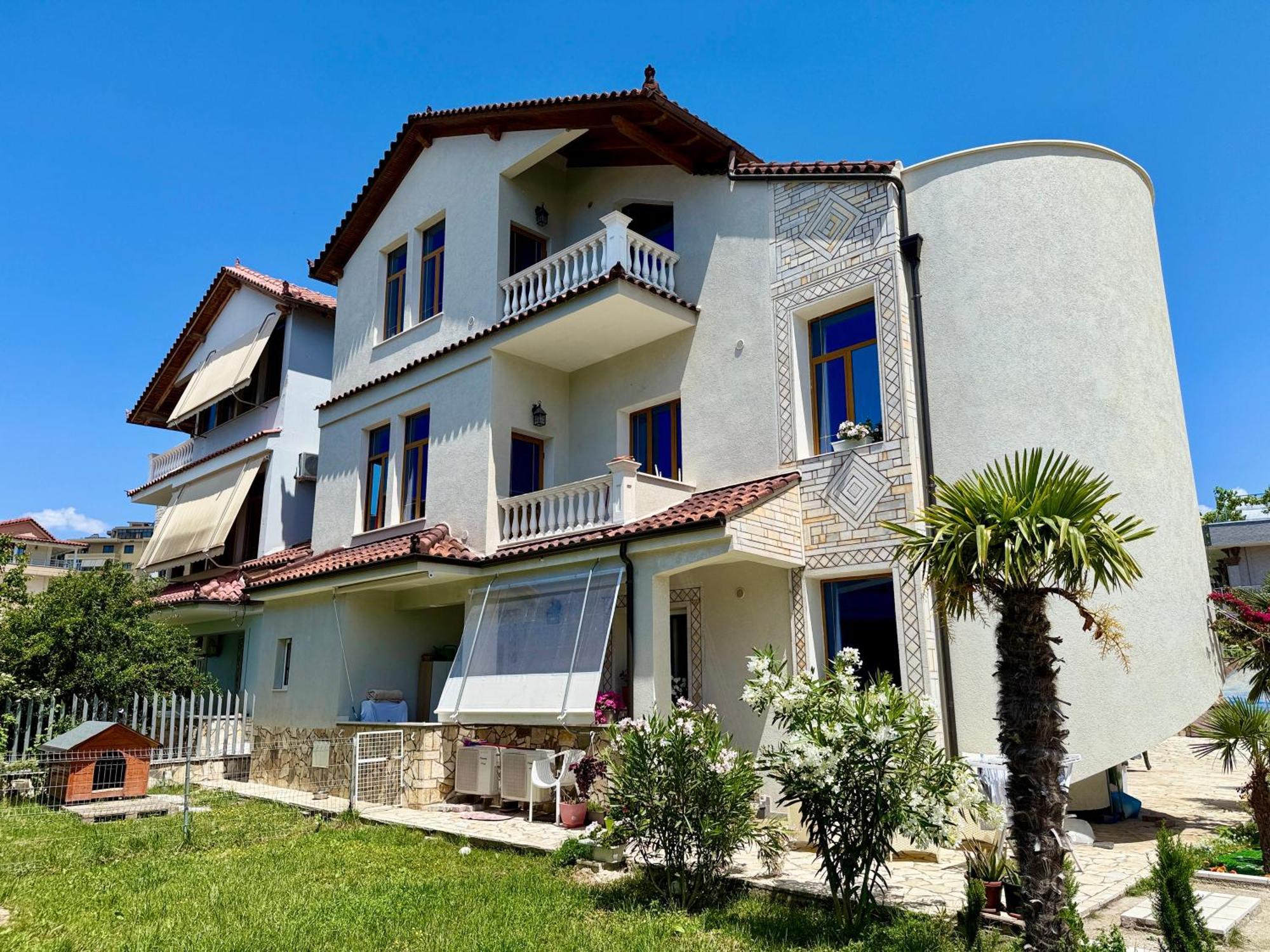 Villa Ida Apartments Vlore Exterior photo